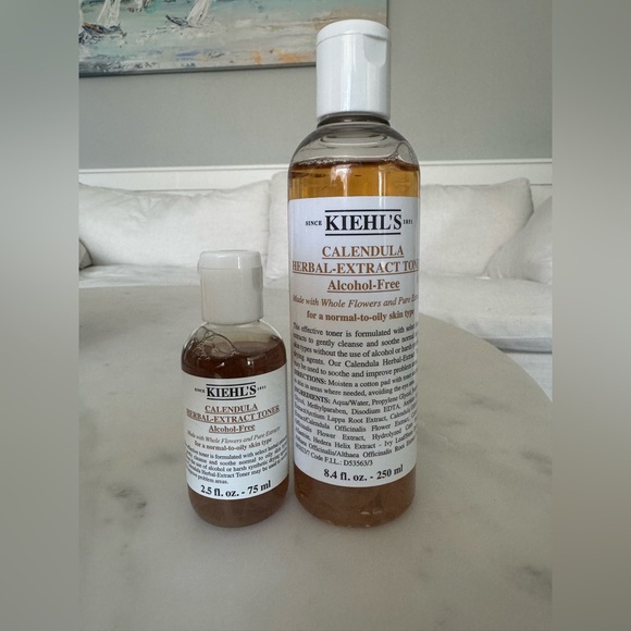 Kiehl’s Calendula Toner w/ FREE sanitizer - Picture 3 of 3